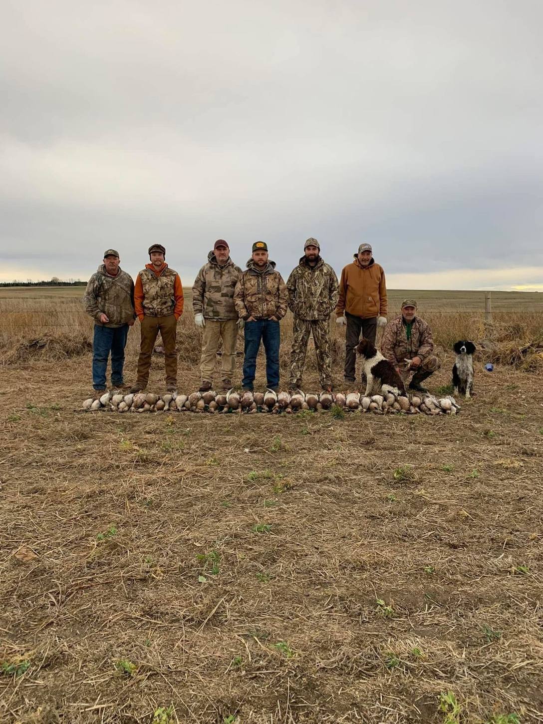Zarichny Outfitting Alberta hunt photo