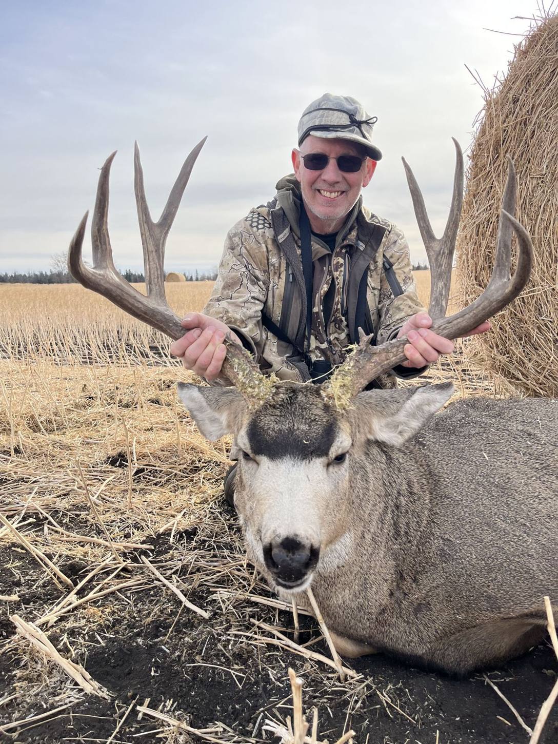 Zarichny Outfitting hunt photo